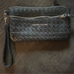 Adrienne Vittadini Quilted Black Wristlet